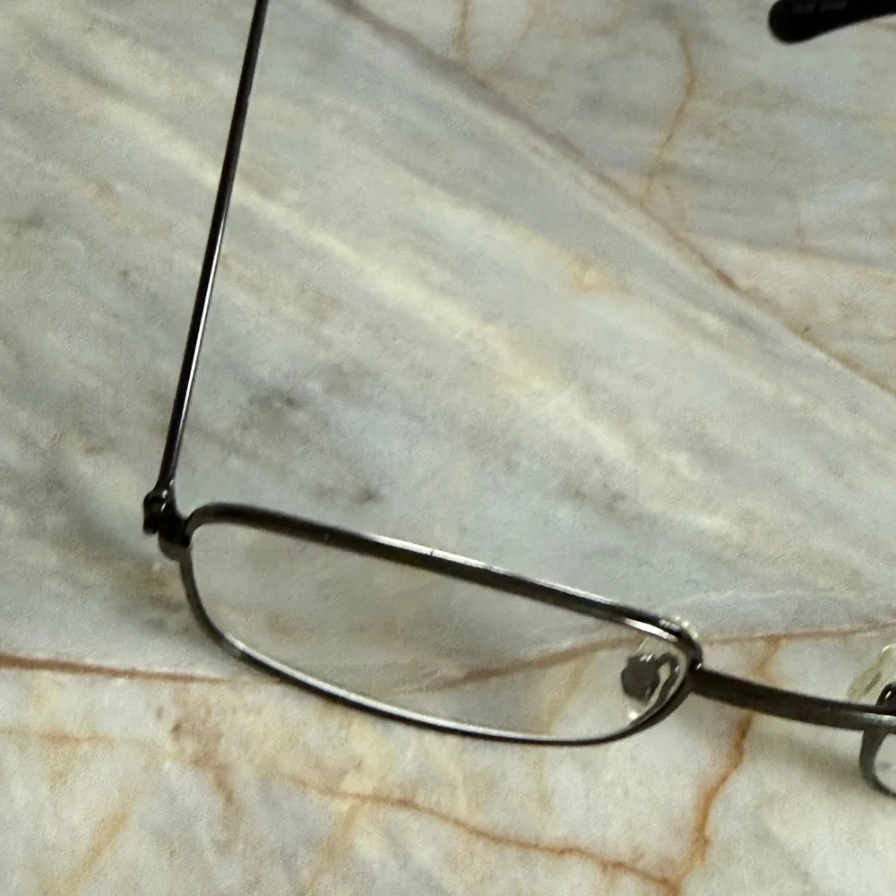 Men's or Womens +2.00 Reading Glasses Rectangle Metal Frame Glasses in Silver +2